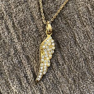 Gold chain with angel wing